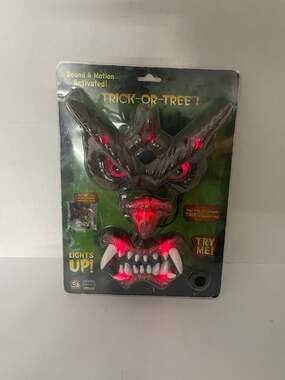 Gemmy Industries Trick-Or-Tree Halloween Tree Decoration Sound Motion Activated